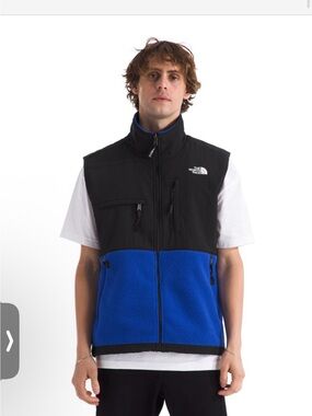 The North Face Men’s Retro Denali Fleece Vest Royal Blue/Black Large